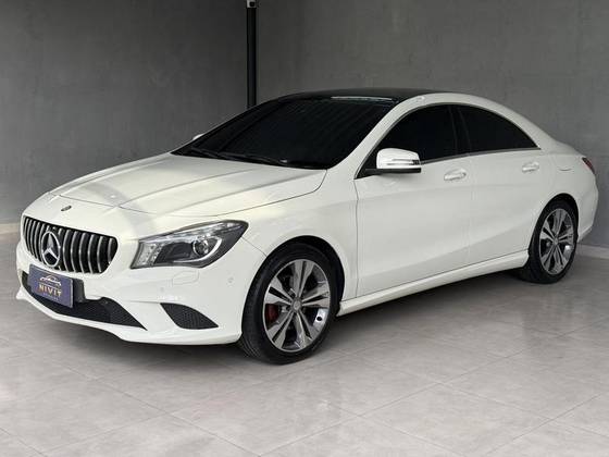 MERCEDES-BENZ CLA 200 1.6 VISION 16V FLEX 4P AUTOMÁTICO